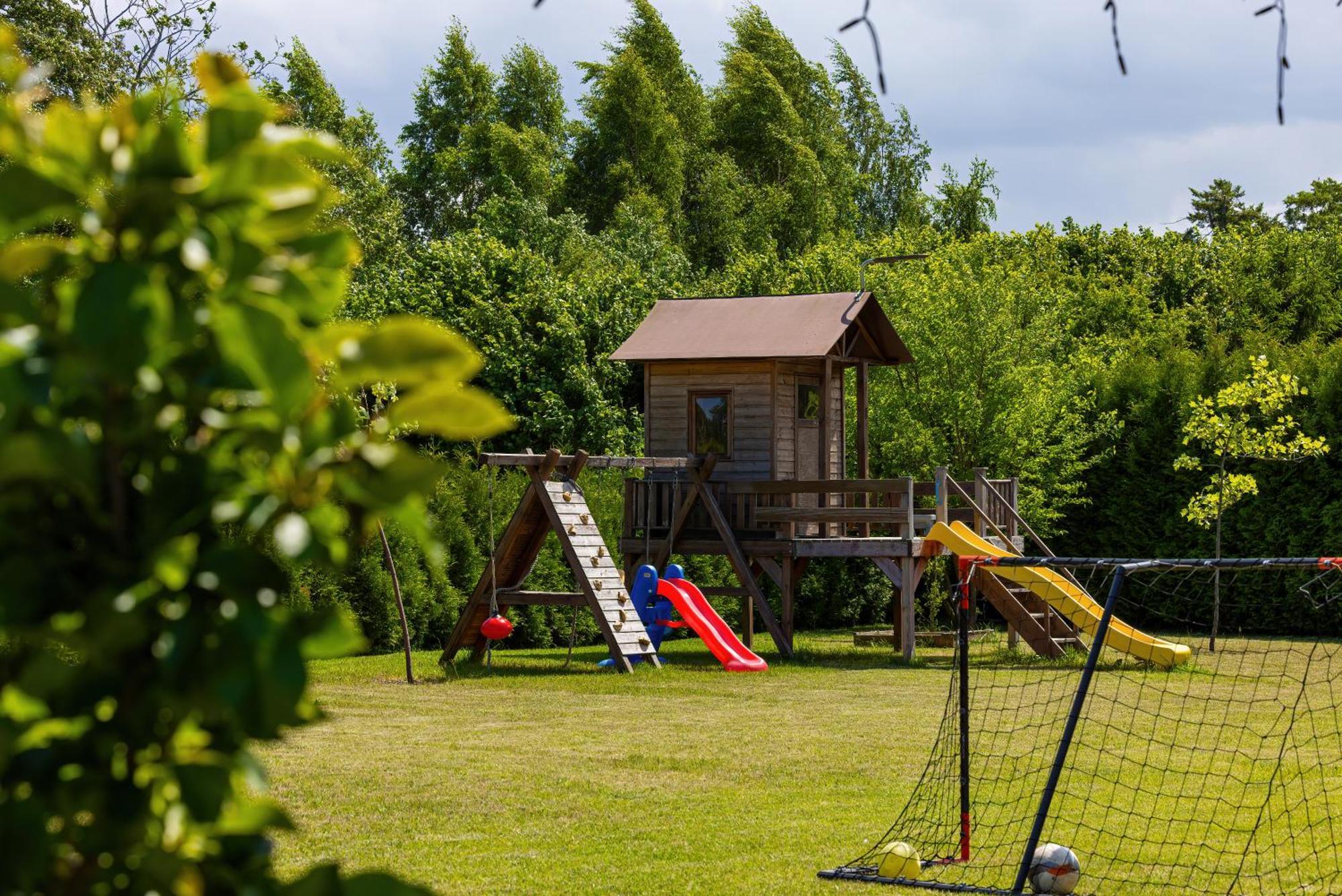 Villa Mussurhouse Ustka Esterno foto